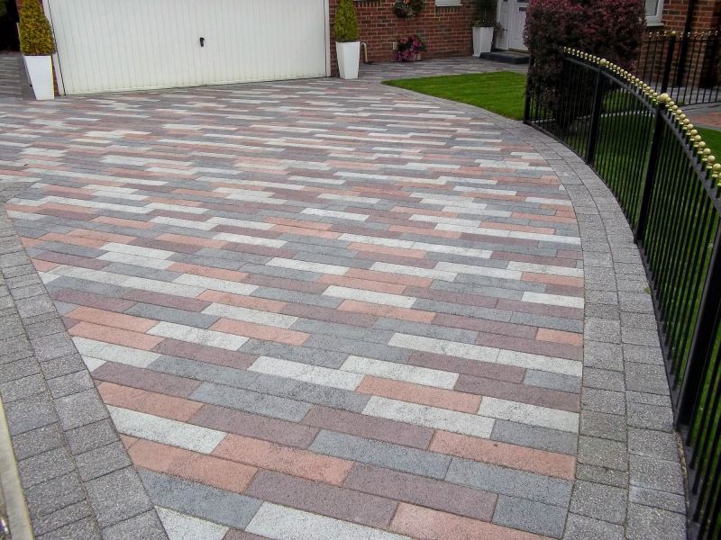 Popular Paver Styles And Patterns For Driveways And Floors